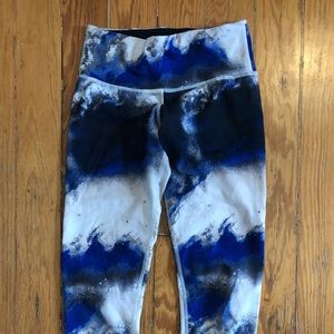 Lululemon crop leggings. Size 2.